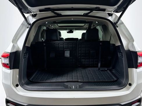 Used 2025 Honda Pilot Touring image 27