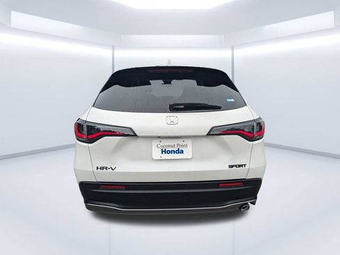 New 2026 Honda HR-V Sport image 5