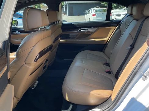 Used 2017 BMW 750i xDrive AWD/4WD image 6