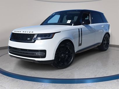 New 2025 Land Rover Range Rover SE
