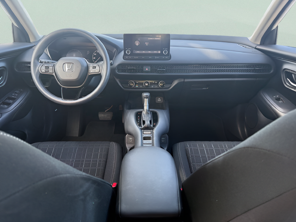 Used 2024 Honda HR-V LX image 15