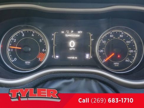 Used 2015 Jeep Cherokee Latitude w/ Cold Weather Group image 45