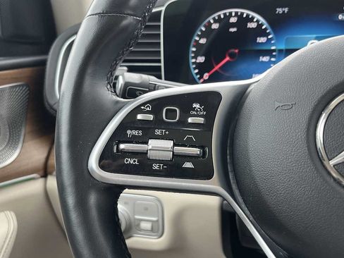 Certified 2023 Mercedes-Benz GLS 450 4MATIC image 40