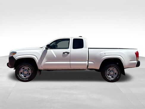Used 2021 Toyota Tacoma SR RWD image 5