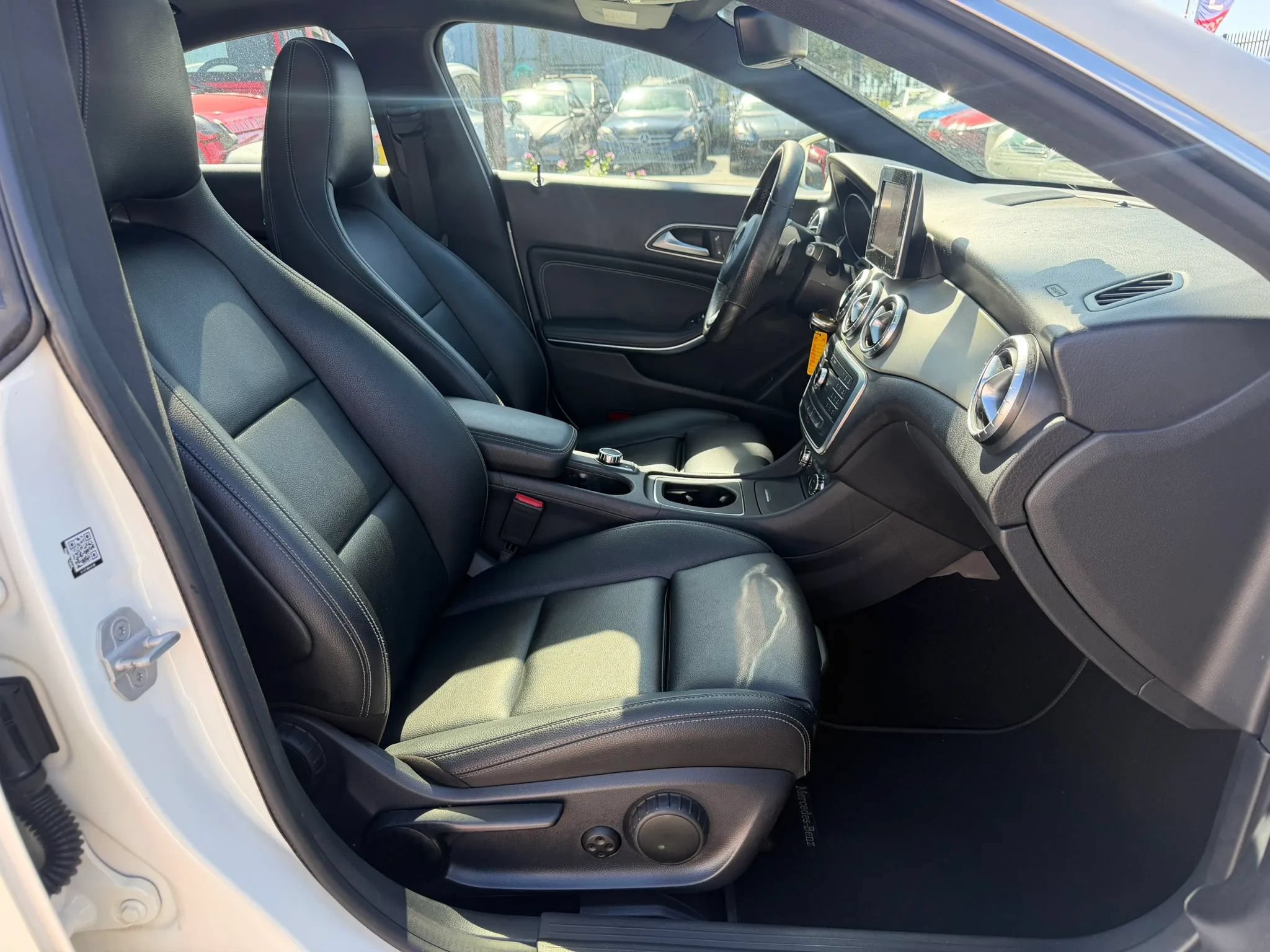 Used 2016 Mercedes-Benz CLA 250 4MATIC image 10