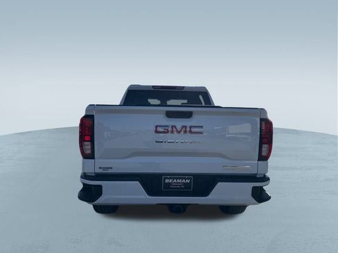 New 2026 GMC Sierra 1500 Elevation image 7