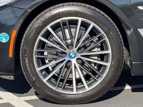Used 2023 BMW 530e xDrive image 15
