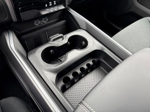 New 2026 RAM 1500 Big Horn AWD/4WD image 19