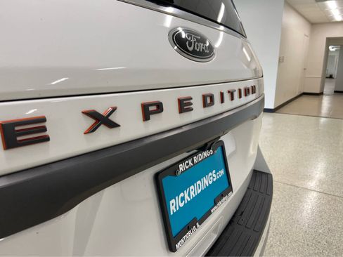 Used 2024 Ford Expedition Timberline image 16