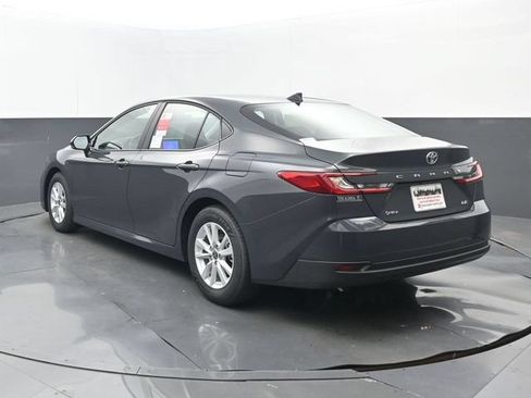 New 2026 Toyota Camry LE w/ Convenience Package FWD image 3