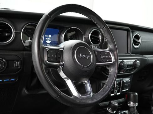 Used 2023 Jeep Wrangler Unlimited Sahara w/ Cold Weather Group AWD/4WD image 11