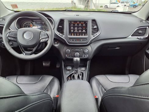 Used 2023 Jeep Cherokee Altitude Lux w/ Lux Elite Package AWD/4WD image 18