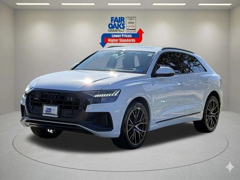 Used 2021 Audi Q8 Prestige AWD/4WD image 2