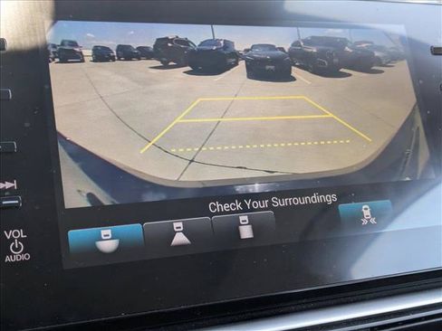 Used 2019 Honda Accord Touring image 12