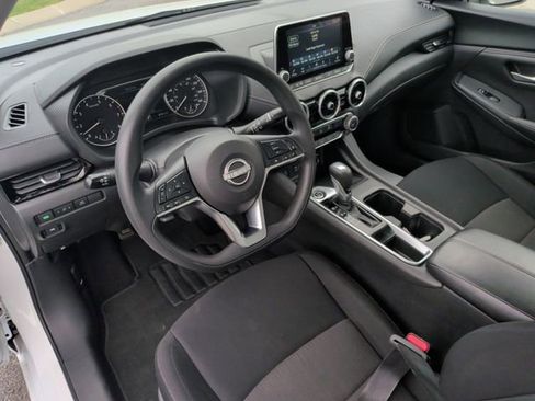 Used 2024 Nissan Sentra SV FWD image 13