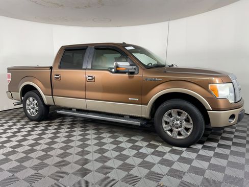 Used 2011 Ford F150 Lariat w/ Lariat Chrome Pkg image 5