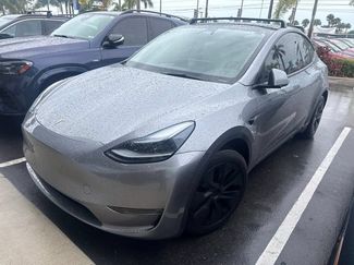 Used 2025 Tesla Model Y Long Range AWD/4WD video 1