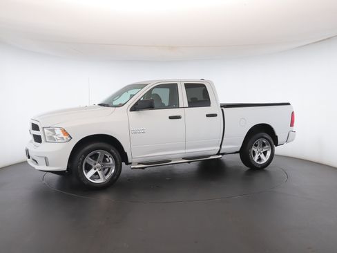 Certified 2018 RAM 1500 Express w/ Express Value Package image 42