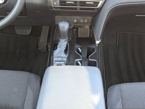 Used 2025 Toyota Camry LE image 18