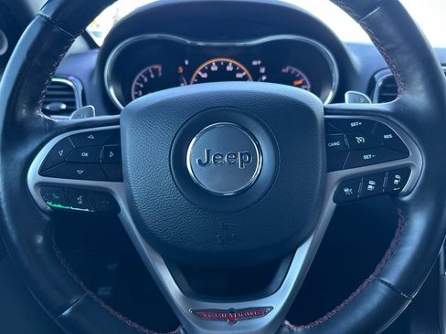 Used 2019 Jeep Grand Cherokee Trailhawk w/ Trailhawk Luxury Group image 23