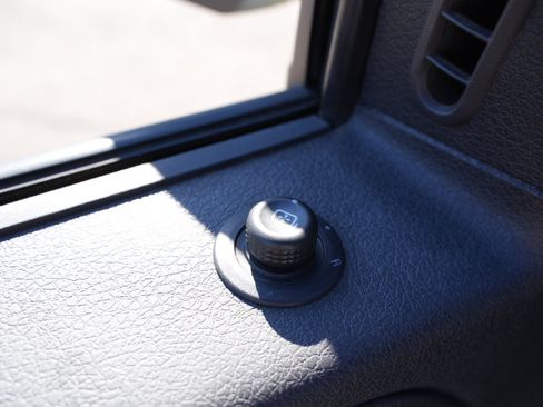 Used 2014 Ford F150 FX4 w/ Equipment Group 402A Luxury image 28