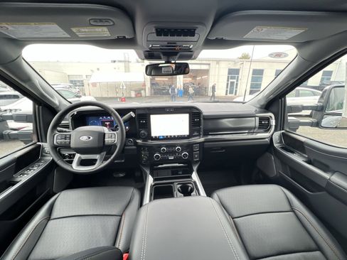 New 2025 Ford F350 Lariat w/ Lariat Ultimate Package image 23