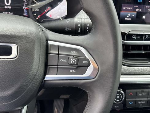 Used 2024 Jeep Compass Latitude w/ Altitude Special Edition AWD/4WD image 22