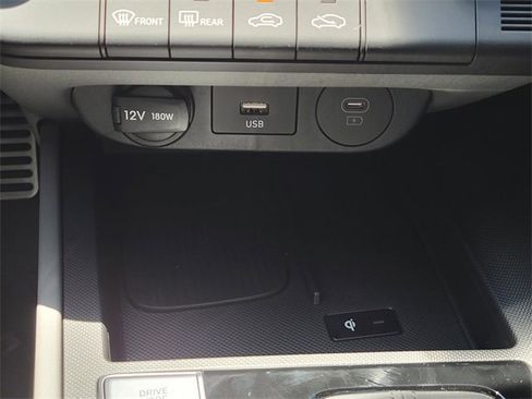 New 2025 Hyundai Elantra Sport image 18