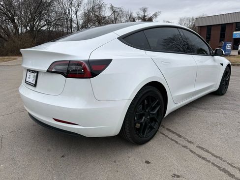 Used 2023 Tesla Model 3 Standard Range image 6