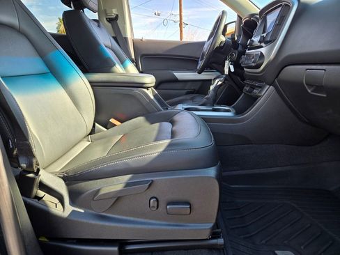 Used 2022 Chevrolet Colorado ZR2 image 16