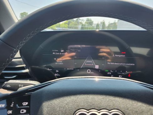 New 2025 Audi Q5 Premium Plus image 9