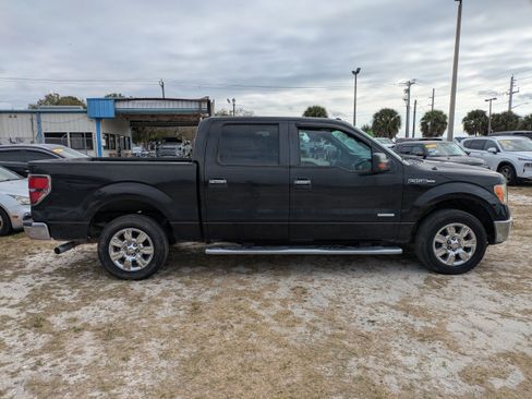 Used 2011 Ford F150 XLT w/ XLT Chrome Pkg image 3