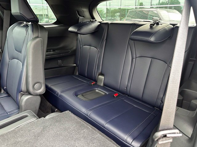 Certified 2026 INFINITI QX60 Sport w/ Dark Cargo Package AWD/4WD image 23