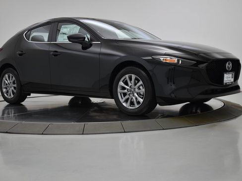 New 2026 MAZDA MAZDA3 s FWD image 11