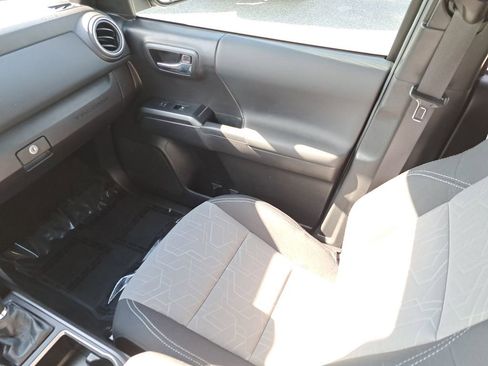 Certified 2023 Toyota Tacoma TRD Sport image 12