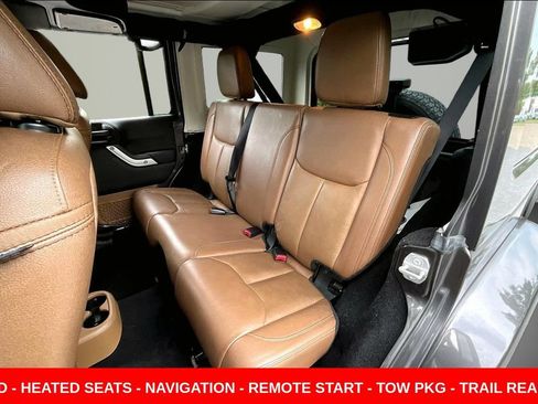 Used 2016 Jeep Wrangler Unlimited Sahara w/ Dual Top Group AWD/4WD image 21