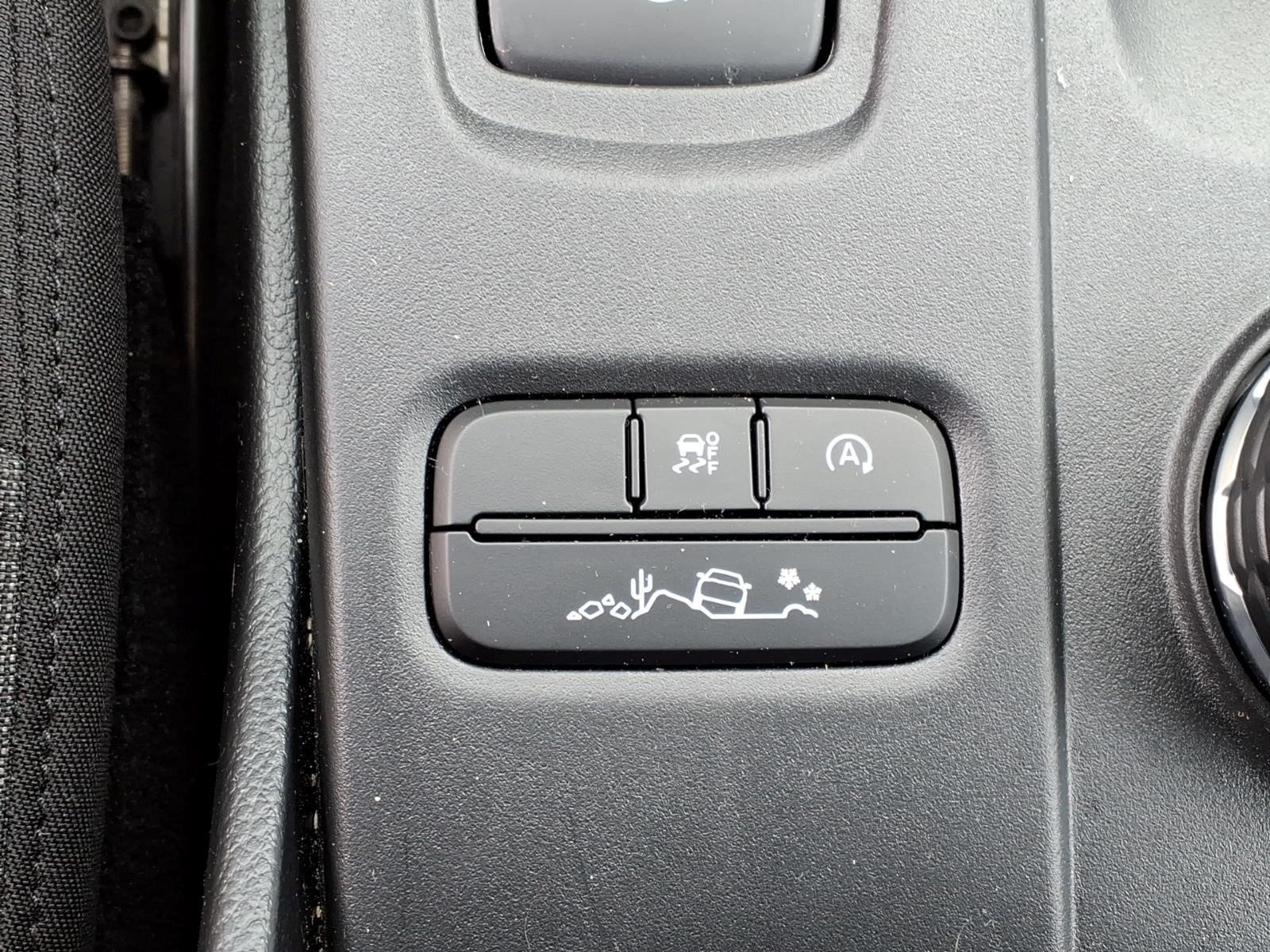 Used 2025 Ford Ranger XLT w/ Equipment Group 301A High AWD/4WD image 22