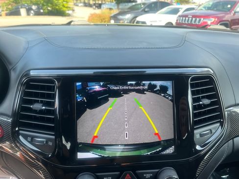 Used 2021 Jeep Grand Cherokee Trackhawk AWD/4WD image 17