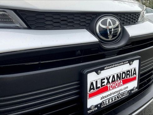 Used 2023 Toyota Corolla LE FWD image 28