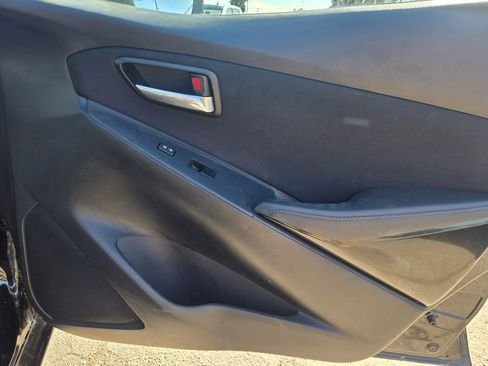 Used 2018 Toyota Yaris iA image 14