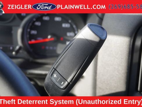 Used 2023 Chevrolet Silverado 1500 Custom AWD/4WD image 25
