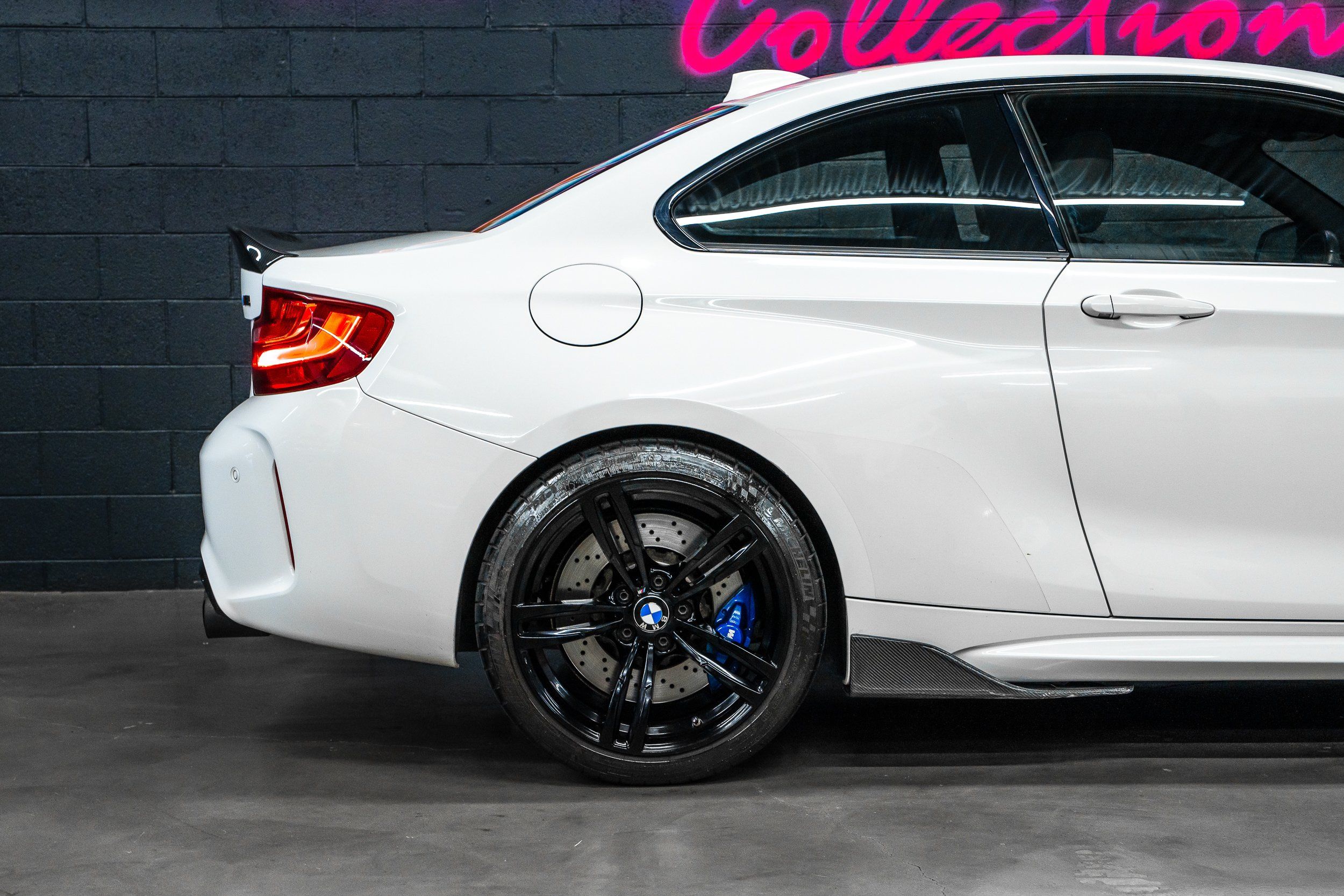 Used 2017 BMW M2 RWD image 16