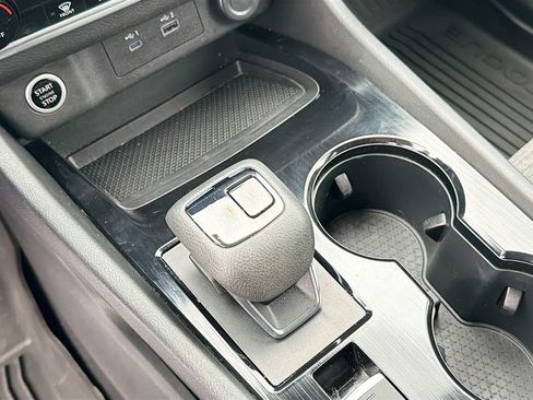 Used 2021 Nissan Rogue SV image 16