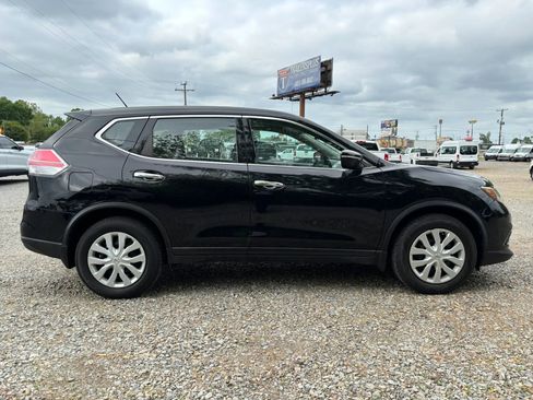 Used 2015 Nissan Rogue S image 5