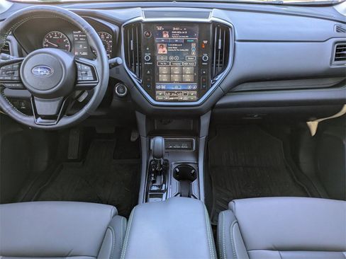 Certified 2025 Subaru Ascent Onyx Edition w/ Onyx Package image 18