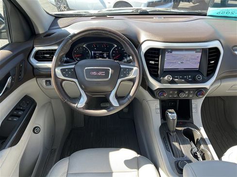 Used 2019 GMC Acadia SLT image 9