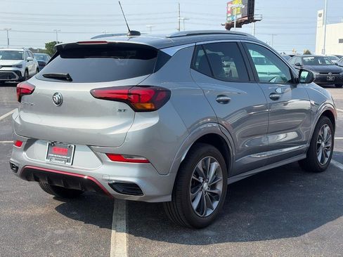 Used 2023 Buick Encore GX Select w/ Sport Touring Package FWD image 4
