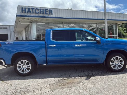 Used 2023 Chevrolet Silverado 1500 LTZ AWD/4WD image 8