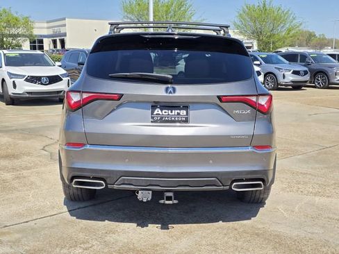 Certified 2024 Acura MDX SH-AWD w/ Technology Package image 6