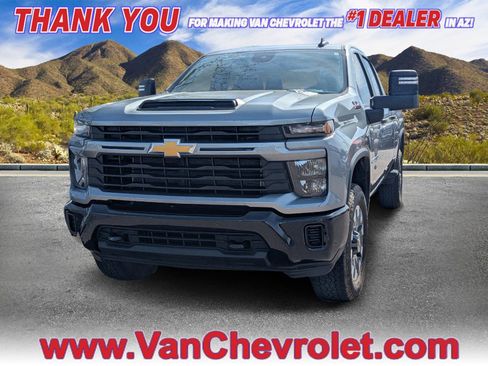 Used 2024 Chevrolet Silverado 2500 Custom w/ Custom Value Package AWD/4WD image 1